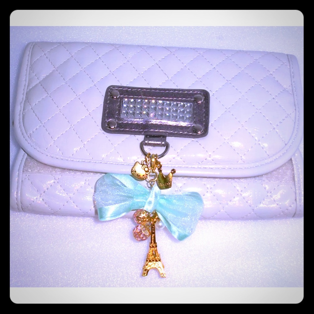 Hello kitty brush case